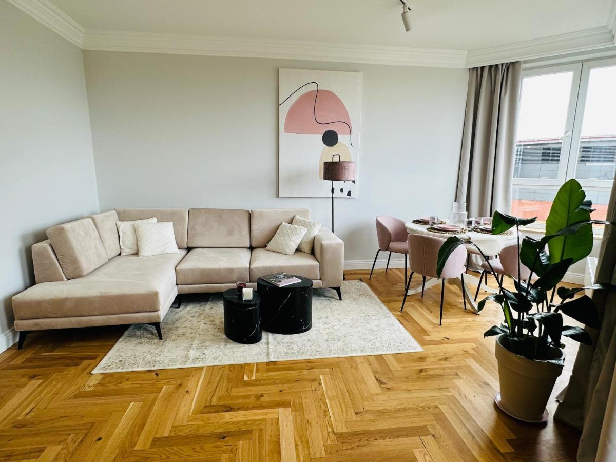 Warsaw Sadyba Premium Apartment By B2 외부 사진